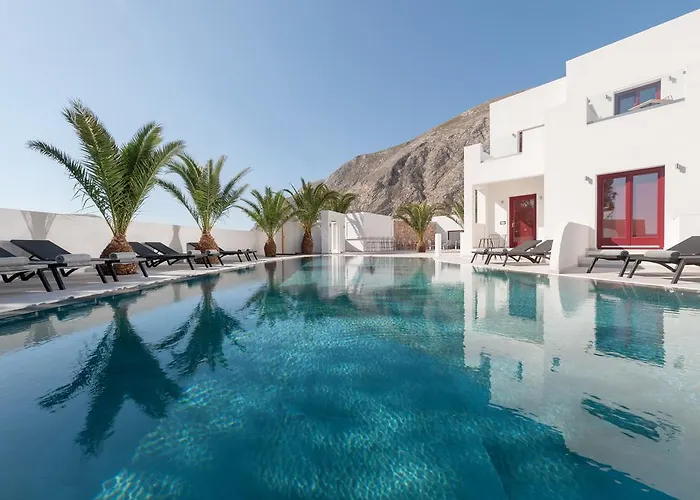 Mar N Mar Crown Hotel-Suites