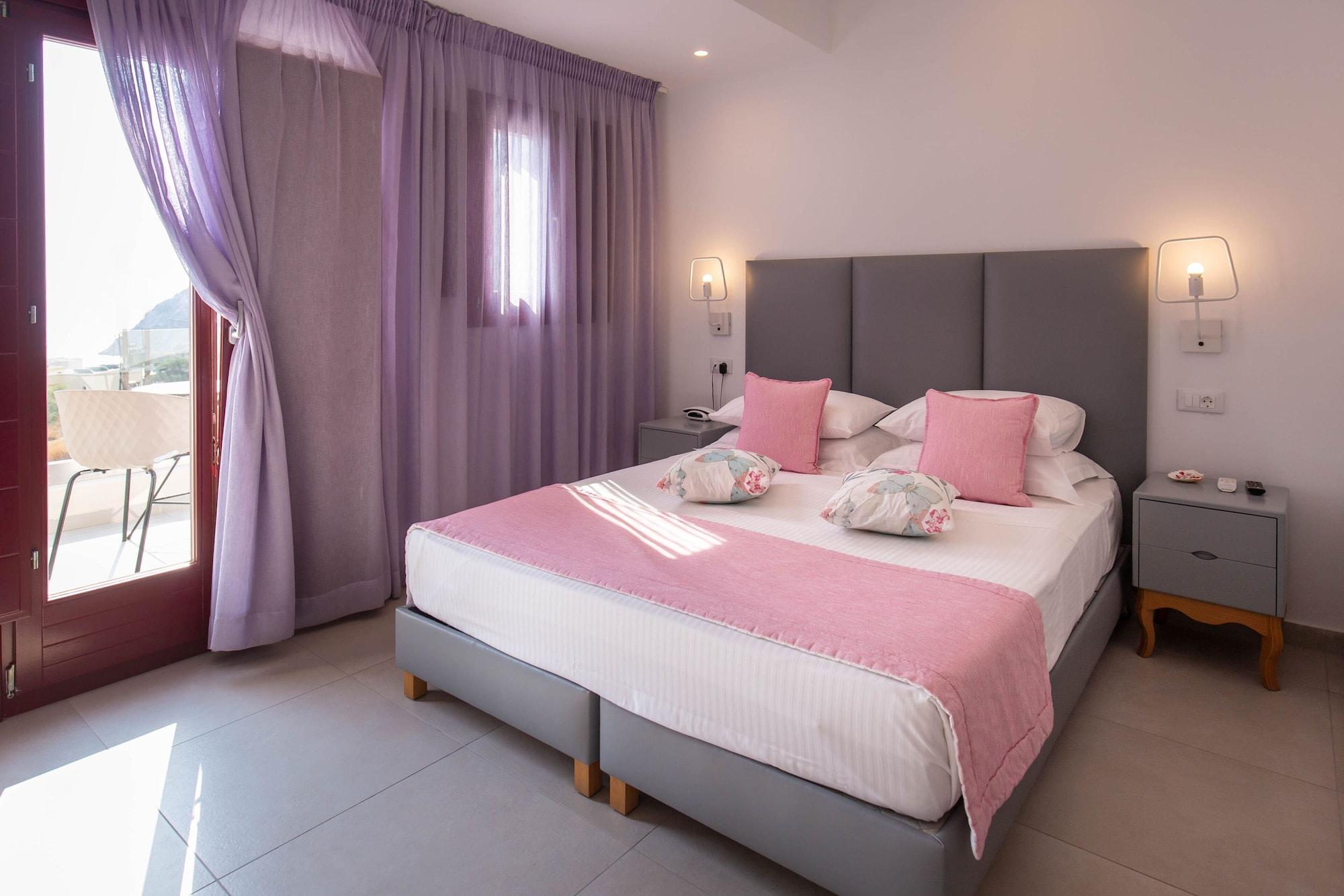 Mar N Mar Crown Hotel-suites Otel