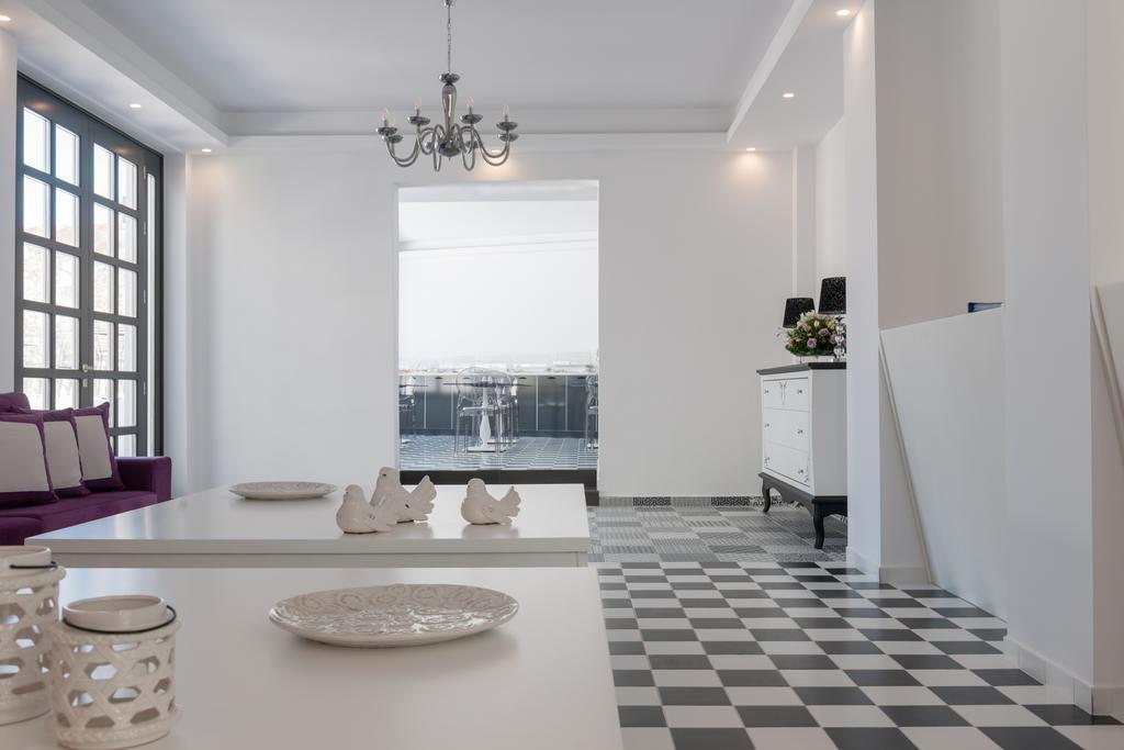 Mar N Mar Crown Hotel-suites