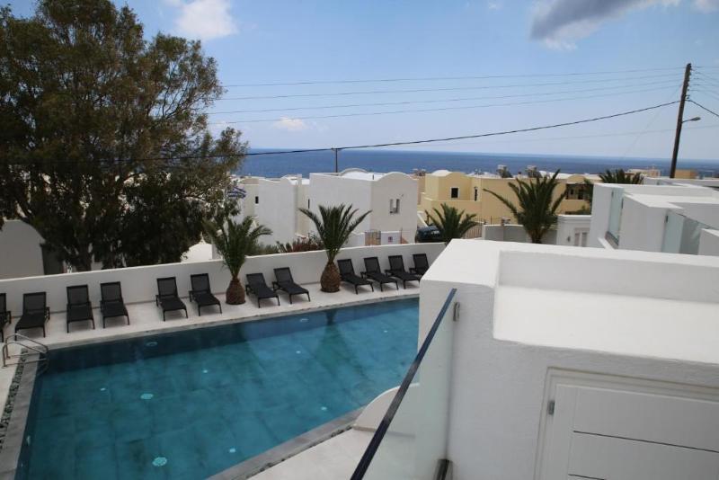 Mar N Mar Crown Hotel-suites Otel